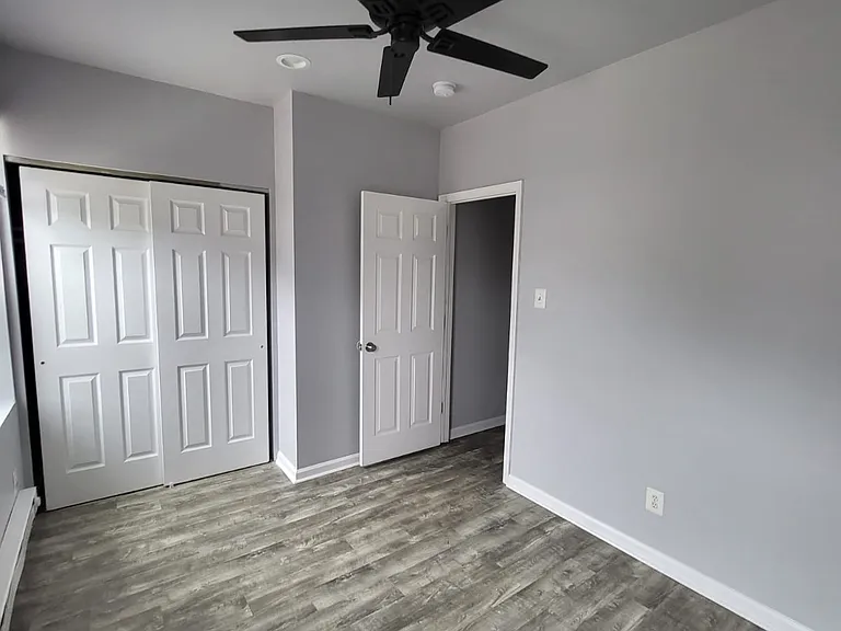 4914 Knox St #B — Photo 14