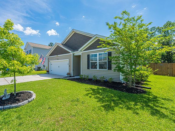 2nd image of 189 Lagoona Dr