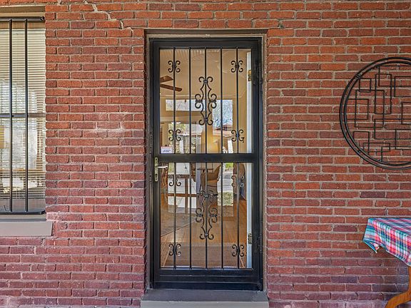 4th image of 182 S Rembert St