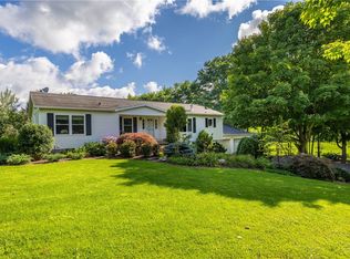 4700 Rushmore Rd, Palmyra, NY 14522