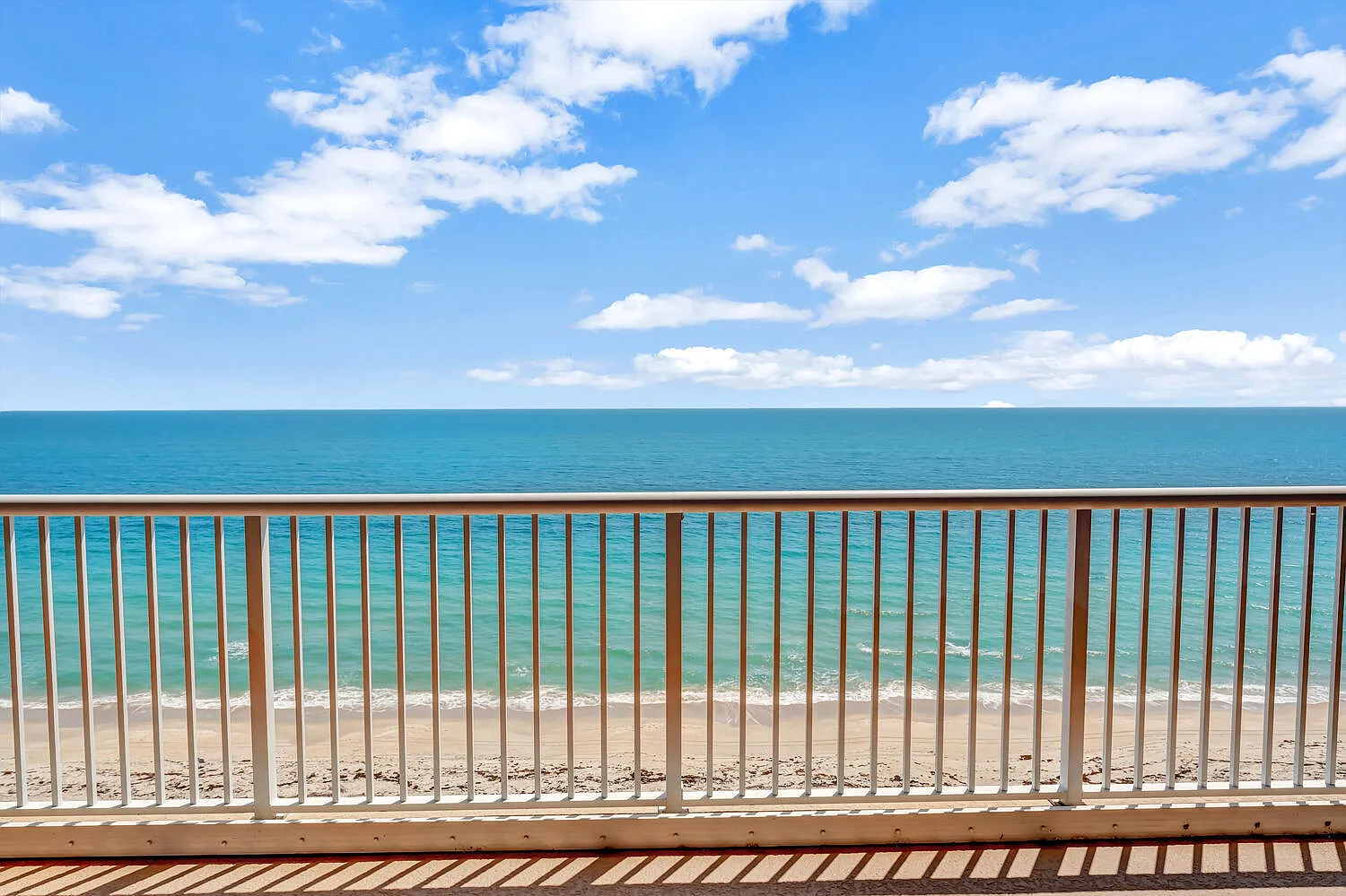 Oceanique Ocean Front — Photo 3