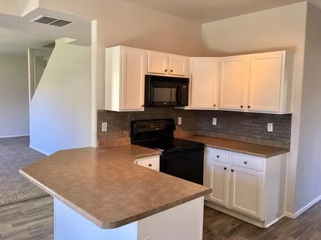 2024 Reed Grass Way — Photo 7