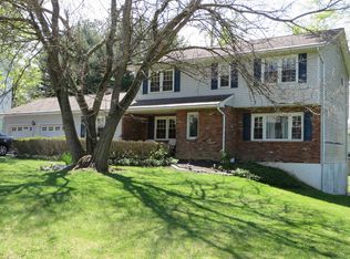 50 King George Rd, Poughkeepsie, NY 12603