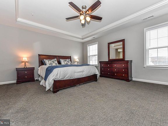 5th image of 6119 Yeager Ct