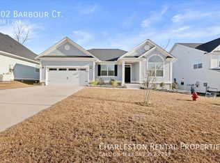 102 Barbour Ct, Moncks Corner, SC 29461