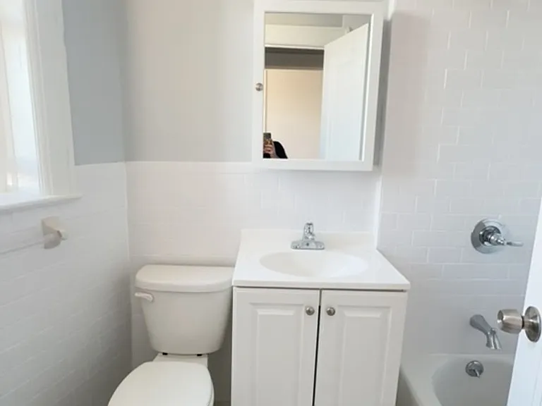 Hudson Crest - Cliffside Park — Photo 13