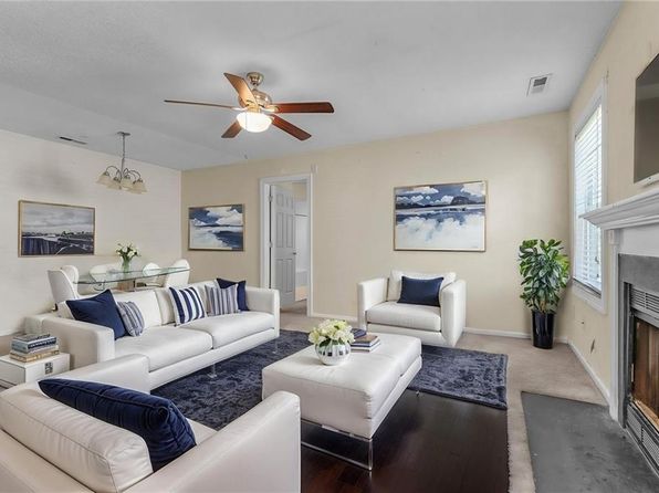 30 Cooper Dr, Portsmouth, VA 23702