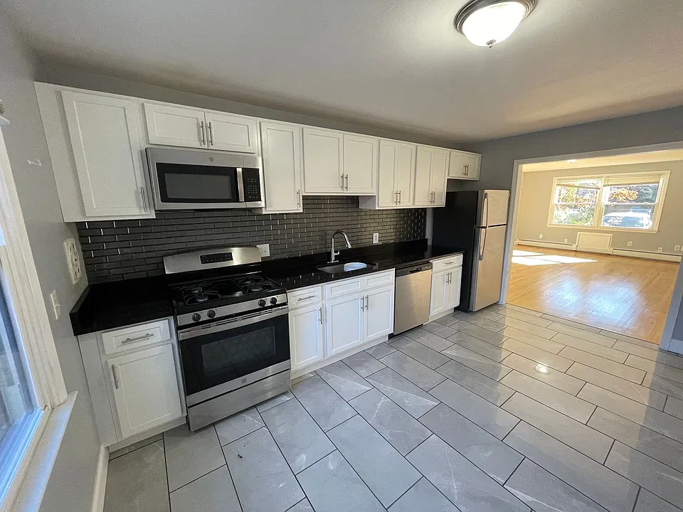 311 Blake St