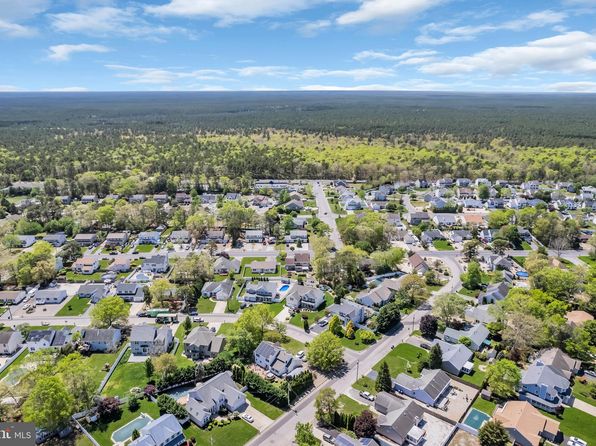 1632 Breakers Dr, Manahawkin, NJ 08050