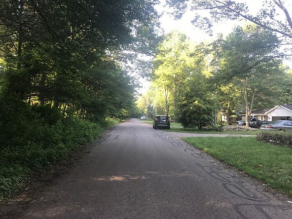 4th image of 3465 Eastern Ave