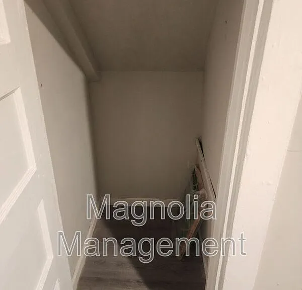 216A S Walnut St — Photo 8