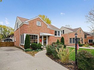 4020 Vernon Ave, Brookfield, IL 60513