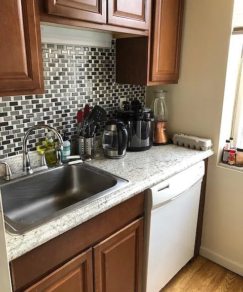 370 S Highland Ave #5 — Photo 1