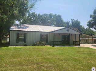 826 Redwater Rd, Wake Village, TX 75501