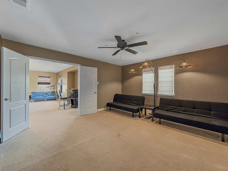 5901 Snow Creek Dr — Photo 13
