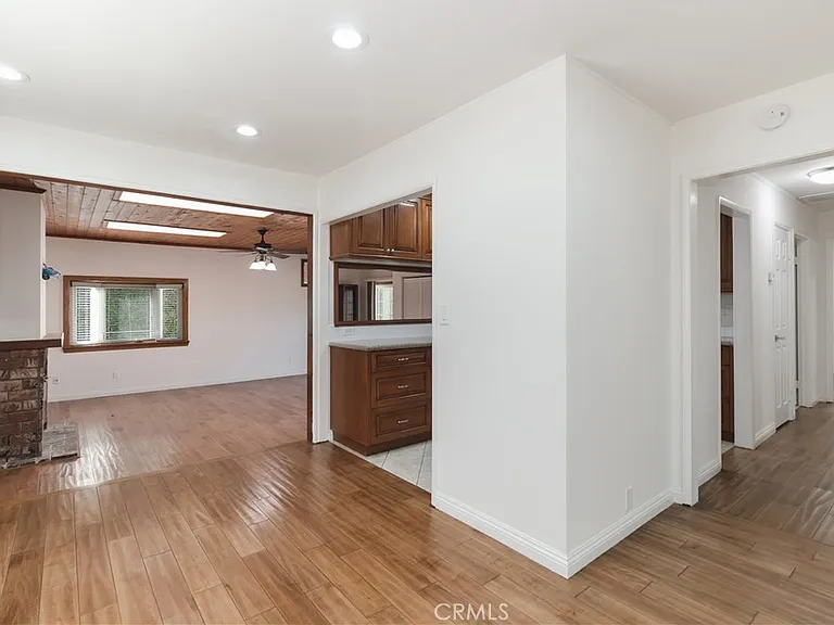 6313 Bluebell Ave — Photo 5