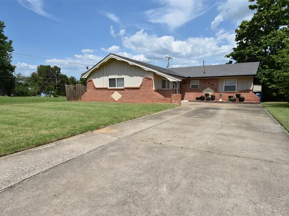 924 Cherokee St, Seminole, OK 74868