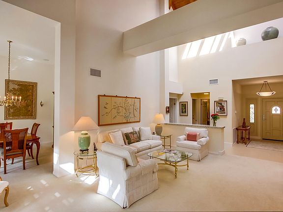 5th image of 10575 Livewood Way