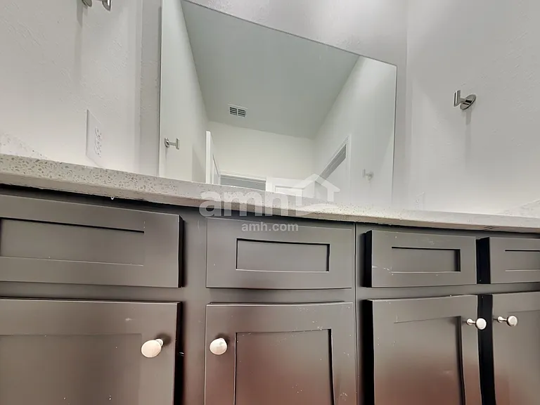 139 Onate Cir — Photo 12