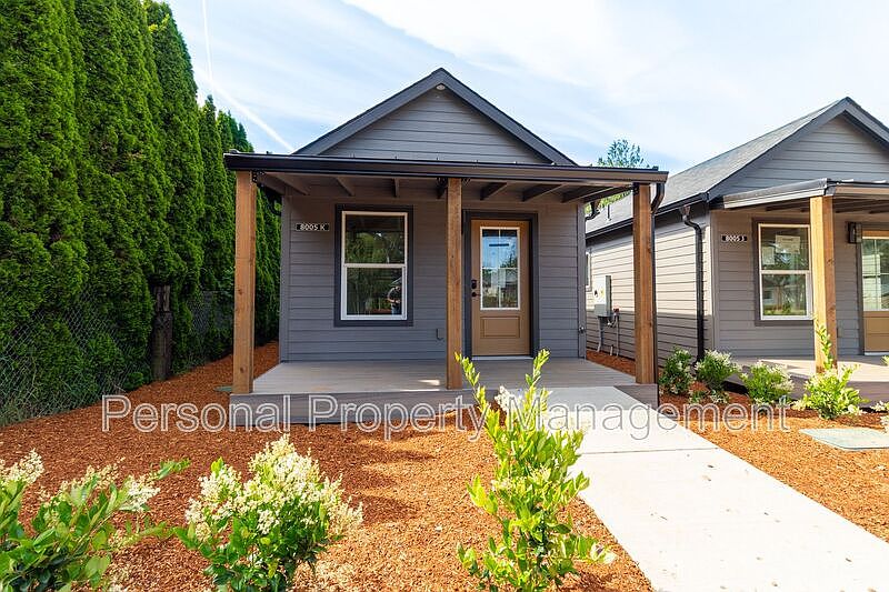 1st image of 8005 NE 32nd St Unit E