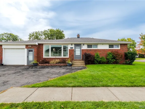 385 Fisher Rd, West Seneca, NY 14224