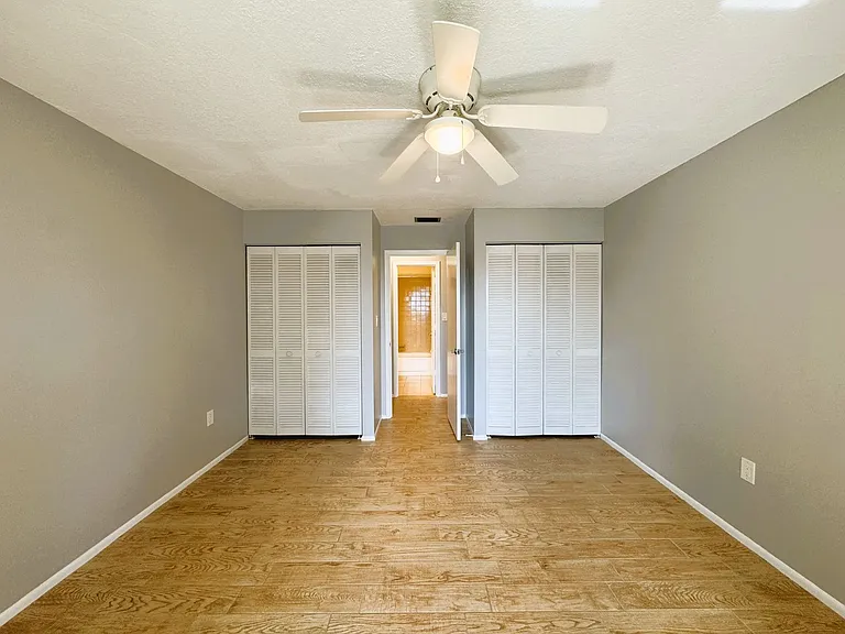 1400 Mineo Dr #10-B — Photo 16