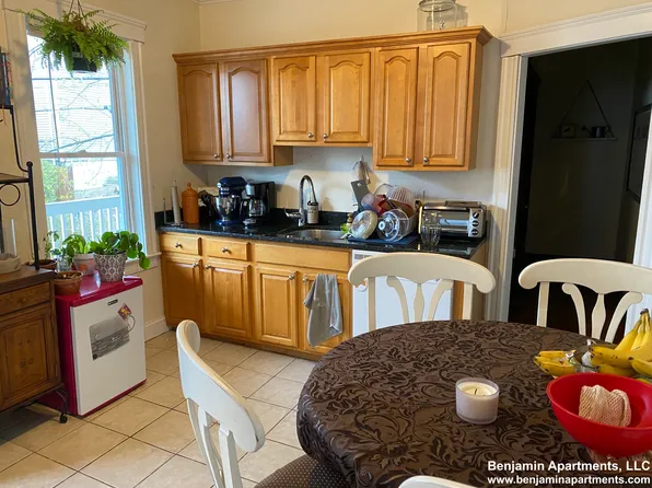 54 Tremont St, Brighton, MA