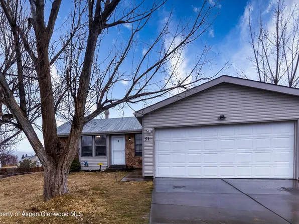 51 Hackberry Ln, Parachute, CO 81635