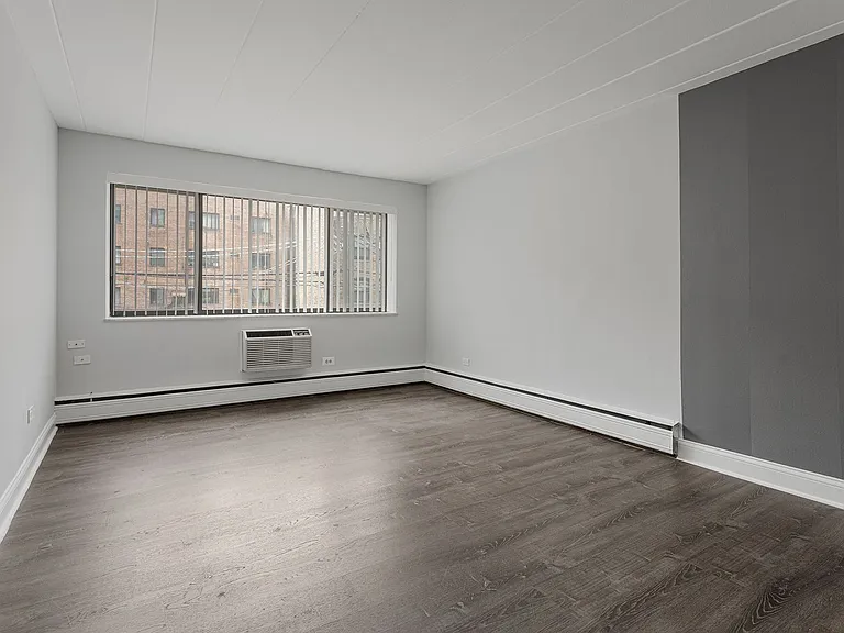 6012 N Kenmore Ave — Photo 5