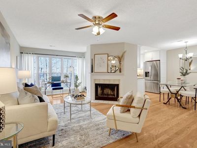 3802 Green Ridge Ct APT 202, Fairfax, VA, 22033
