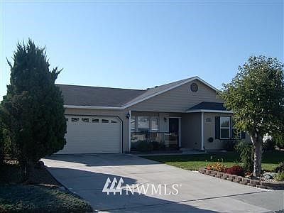 1st image of 131 W Fairmont Lane