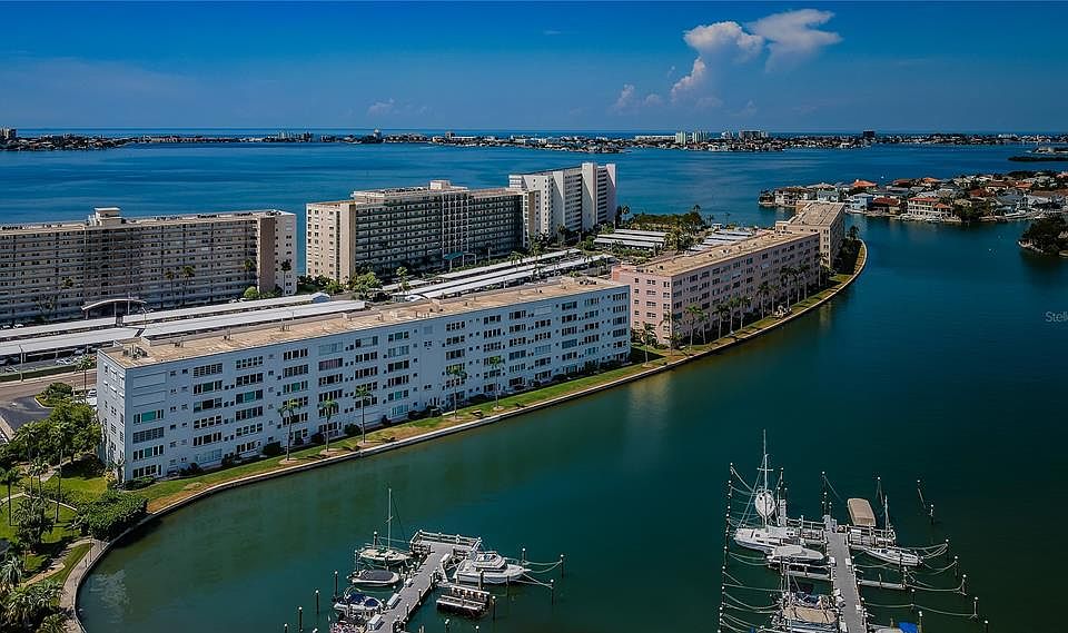 1st image of 5925 SHORE BOULEVARD S #102