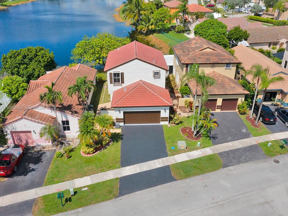 1st image of 2130 NW 184th Way