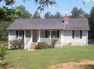 460 Oak Bend Dr, Hull, GA 30646