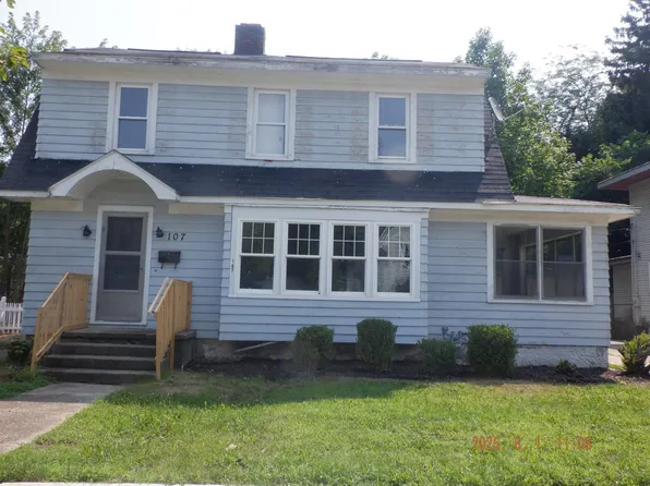 107 N Lakeview Ave, Sturgis, MI 49091