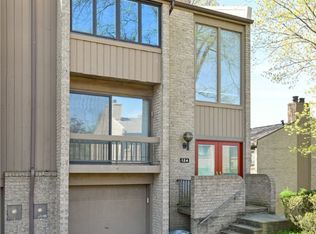 124 Locust Ct, Pittsburgh, PA