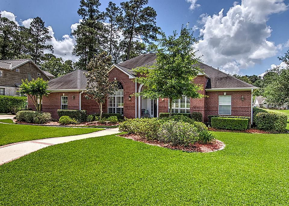 1st image of 207 Sonterra Dr