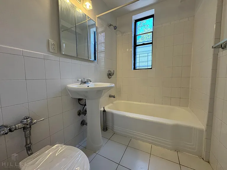 47-09 Skillman Ave #G2 — Photo 5