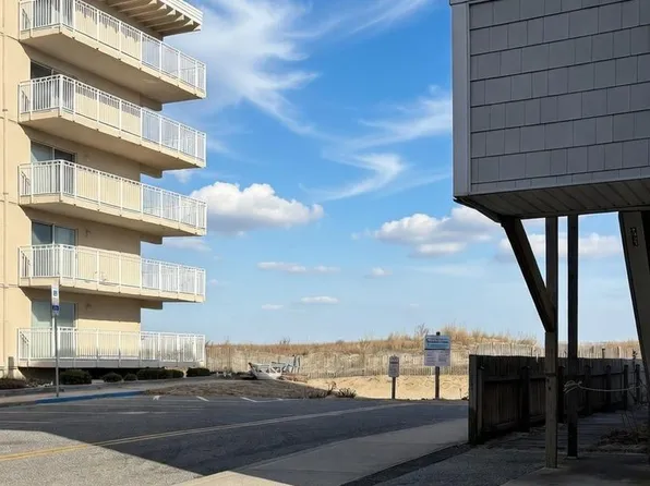 5 41st St Unit 2, Ocean City, MD 21842