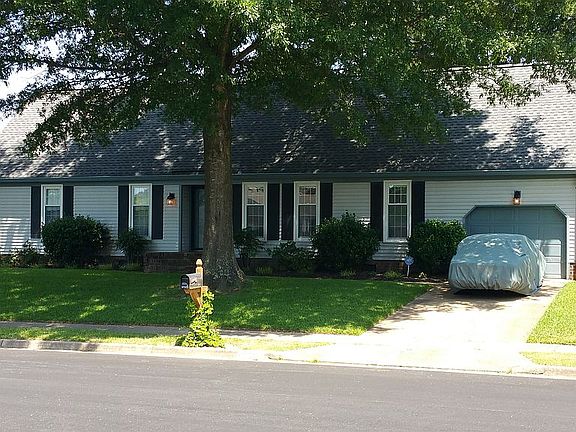 4th image of 1204 Grenadier Dr