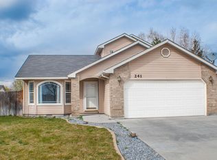 241 Atlantic Ave, Meridian, ID 83646