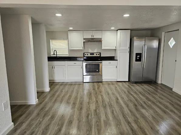 226 Waverly Loop, Lake Wales, FL 33853