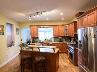 4941 Hazel Ave #4N9EH3561, Philadelphia, PA 19143