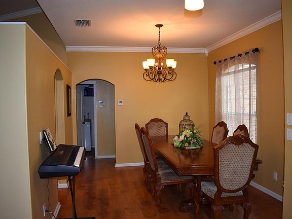 4th image of 1261 SW San Esteban Ave