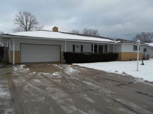 52090 County Road 5, Elkhart, IN 46514