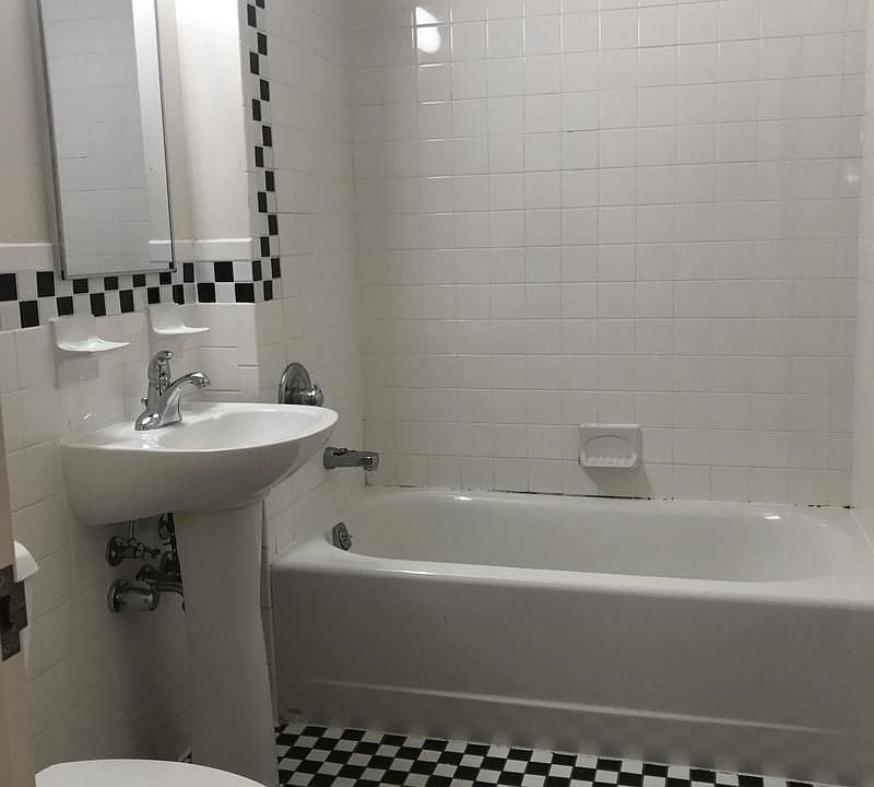 2nd image of 116 W 116th St APT 6B