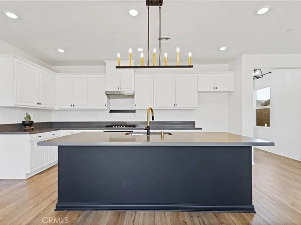 30348 Cedar Creek Way, Homeland, CA 92548