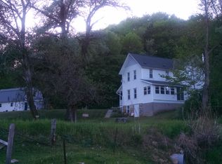 S4289 Pine Ave, Hillsboro, WI 54634