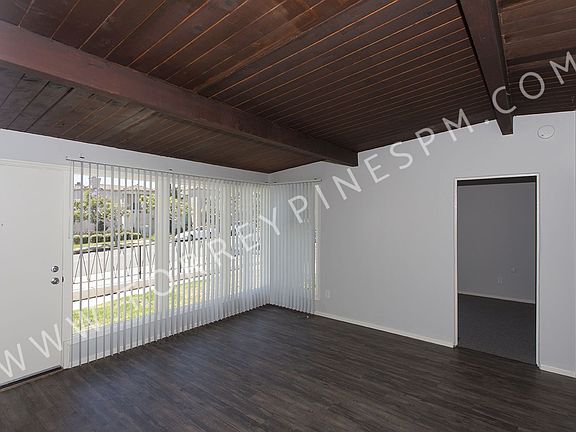 4th image of 1536 Pacific Beach Dr #1536