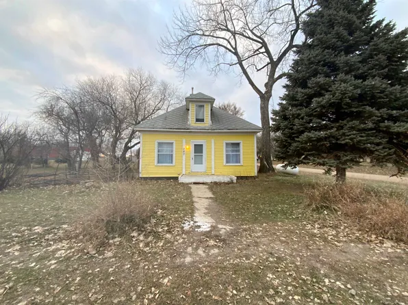 287 Costello St, Maxbass, ND 58760
